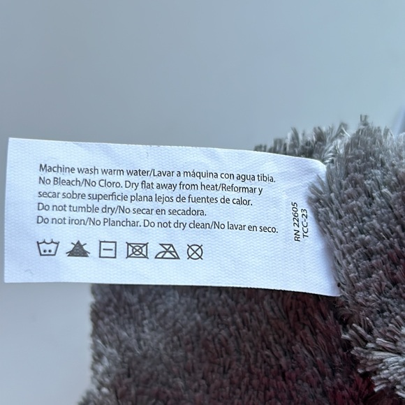 NWT ISOTONER SmartDri Heather Grey Knit Gloves - Picture 8 of 8